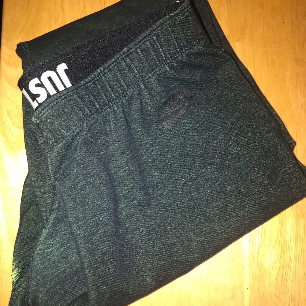 Nike leggings